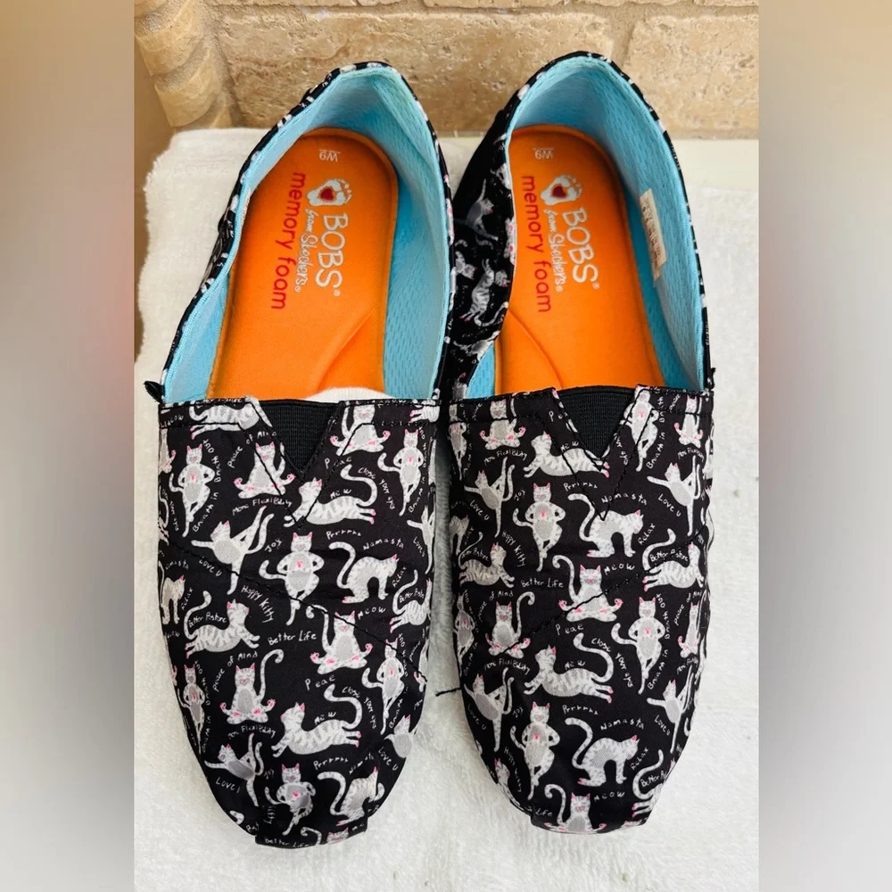 BOBS for Cats by Sketchers Black Cat Print Slip-On Shoes Women’s Size 7 - Picture 1 of 6